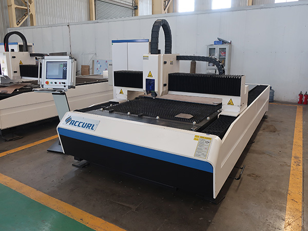 3Kw CNC оптични влакна лазерна машина за рязане на промишлени лазерни нож от въглеродна стомана, CNC машина за рязане